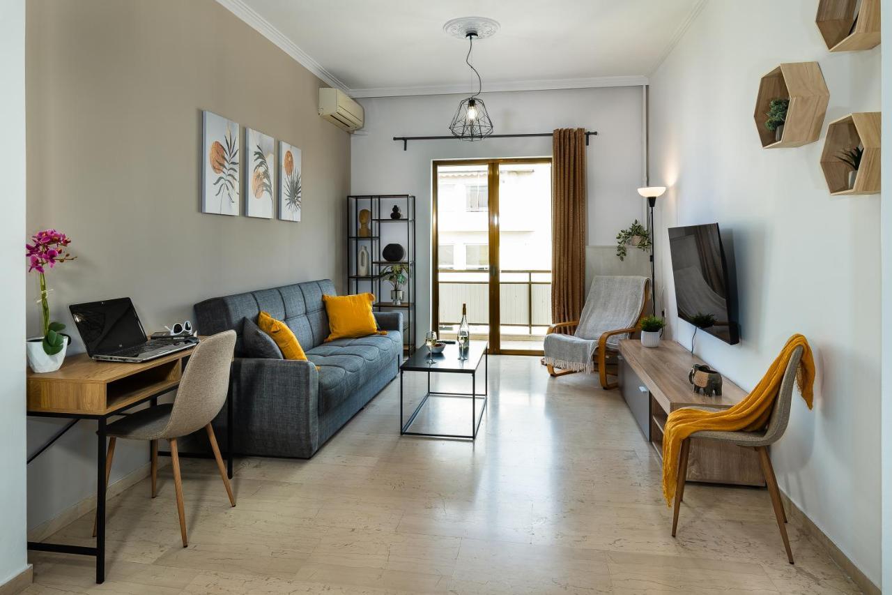 Central Apt. With Parking - 3 Min From Old Port Chania  Buitenkant foto