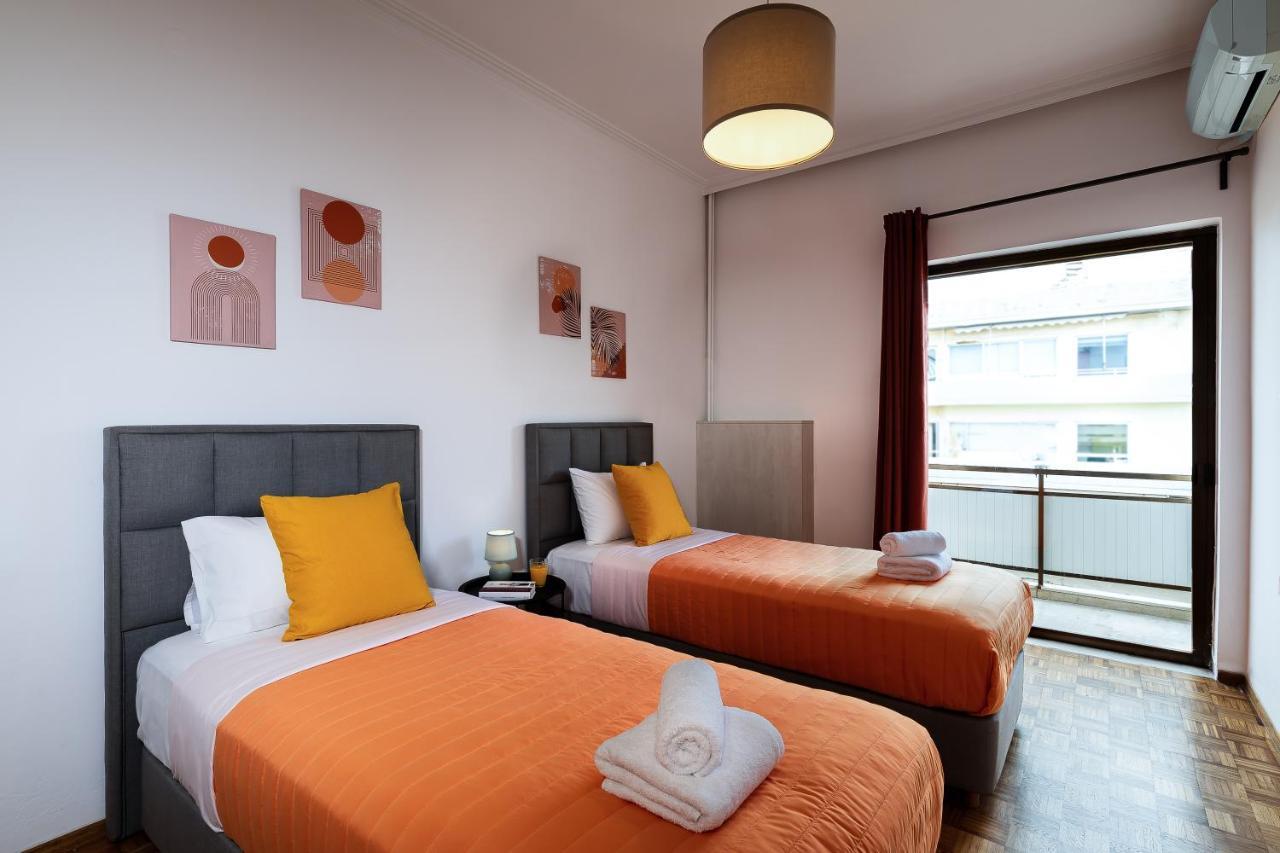 Central Apt. With Parking - 3 Min From Old Port Chania  Buitenkant foto